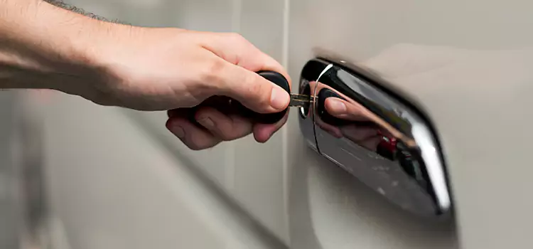 Why Choose Our Auto Locksmith Team in Delson, QC?