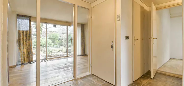 Why Choose Our Pocket Door Experts in Delson, QC?