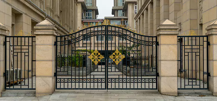 Comprehensive Iron Gate Maintenance Solutions in Delson, QC
