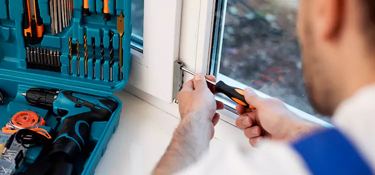 Sliding Glass Door Track Repair in Delson, QC